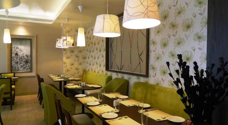 Food & Drinks 5, Fairfield by Marriott Pune Kharadi, Pune