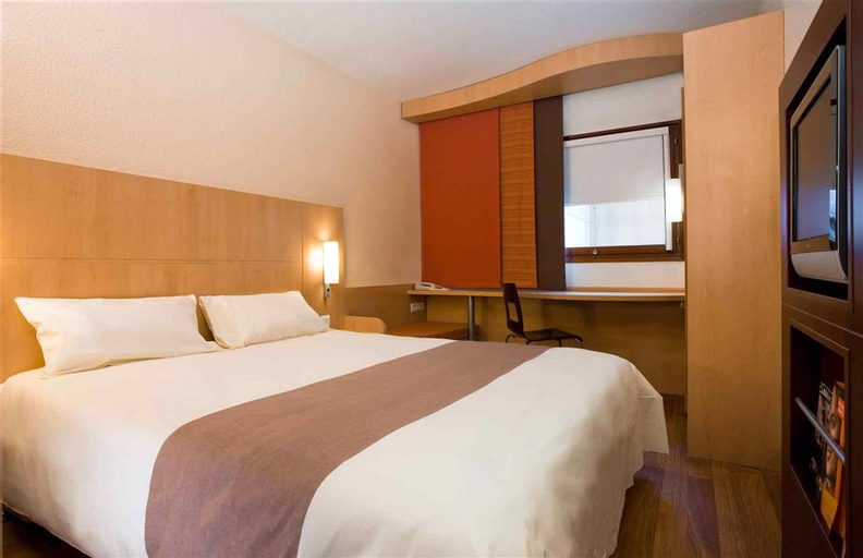IBIS Anshan Shengli Square, Anshan