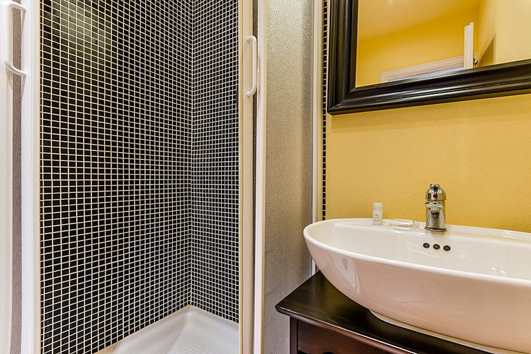 Bathroom 5, Sangaggio House B&B, Florence