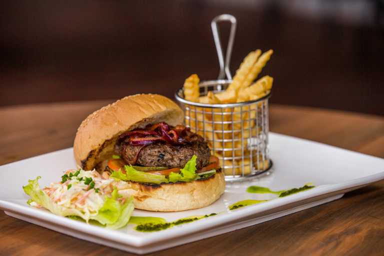 Food & Drinks 5, Zest Legian by Swiss-Belhotel International, Badung
