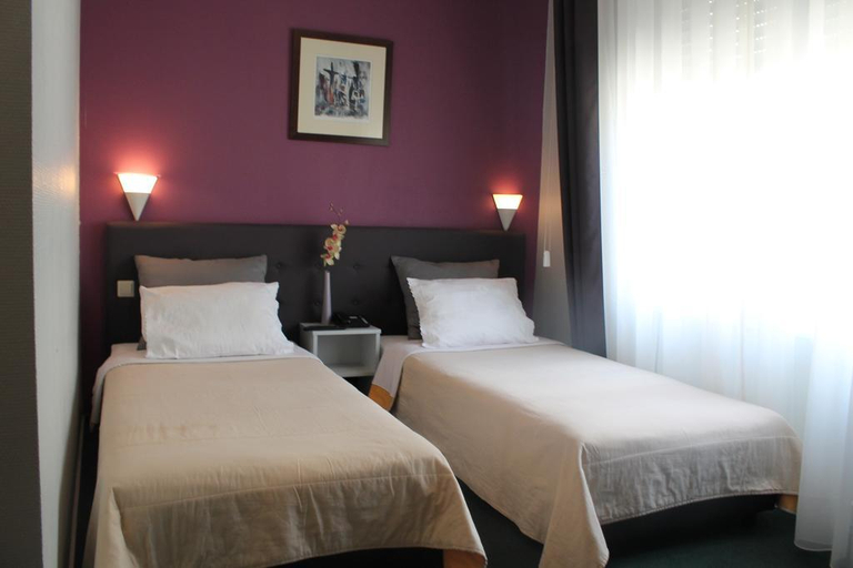Bedroom 1, Yasha Hotel, Luxembourg