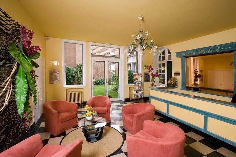 Public Area 2, Belle Hôtel, Lille Ouest, Nord