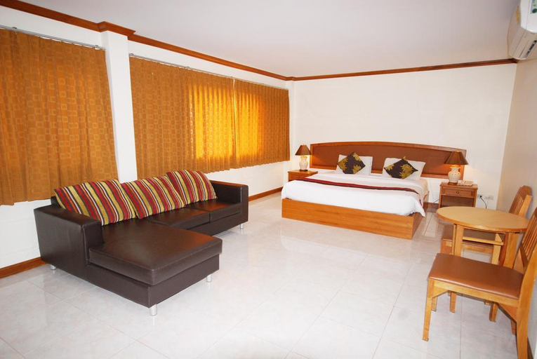 Bedroom 3, Golden Land Hotel, Muang Chiang Rai