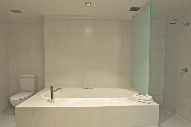 Bathroom 4, Zero Davey Boutique Apartment, Hobart