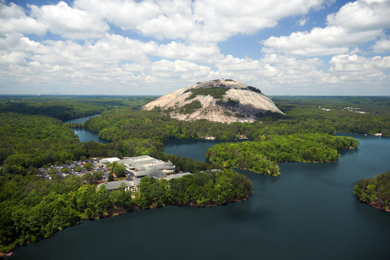 Atlanta Evergreen Lakeside Resort, DeKalb