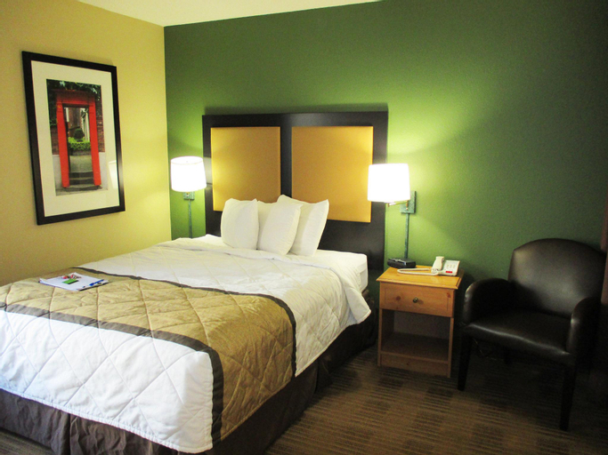 Extended Stay America Suites Kansas City Country Club Plaza, Jackson