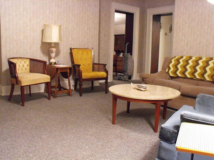 Public Area, Empire House Hotel, Ohio