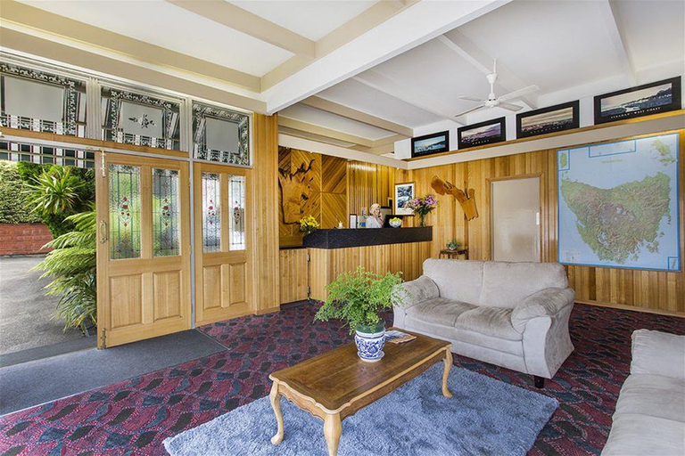 Public Area 2, Village Family Motor Inn, Launceston - Pt B
