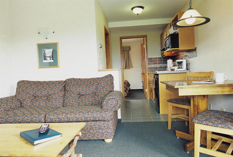 Bedroom, Pyramid Lake Resort, Division No. 15