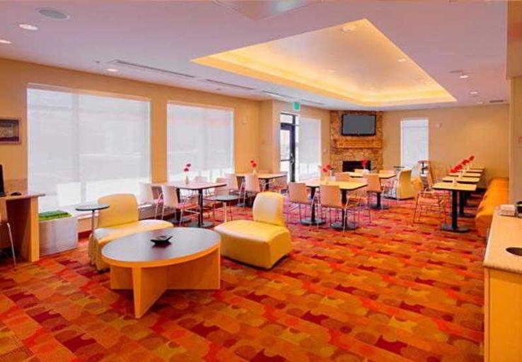 Food & Drinks 5, TownePlace Suites by Marriott Orem, Utah