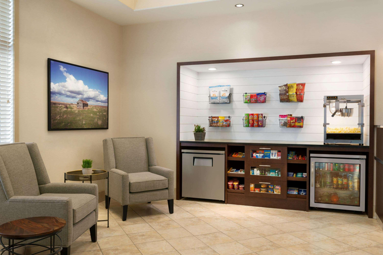 Public Area 2, Ramada by Wyndham Drayton Valley, Division No. 11