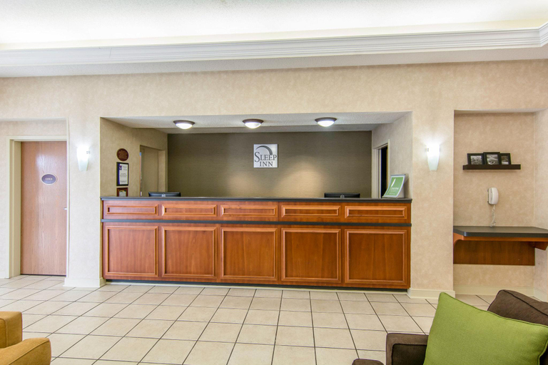 Public Area 2, Spark by Hilton Fredericksburg Southpoint, Spotsylvania