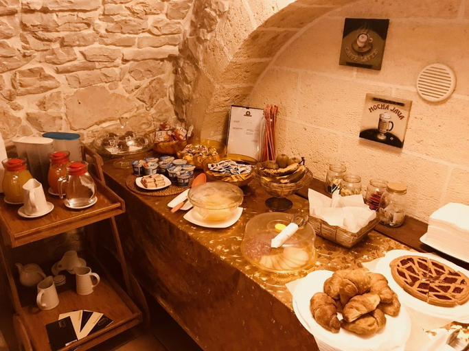 Food & Drinks 4, Albergo Tripoli - Guest House, Bari