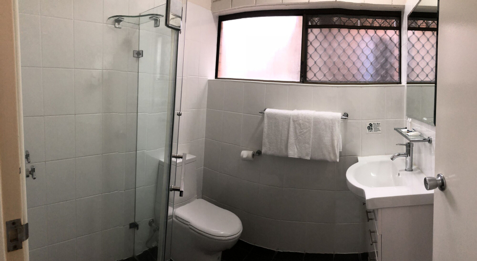 Bathroom 3