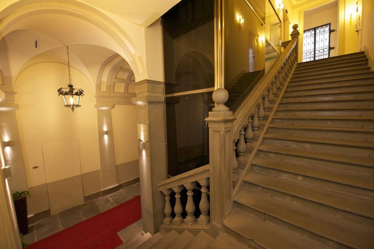 Public Area 3, Hotel California, Florence