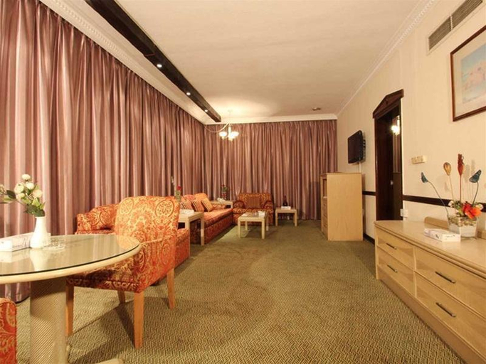 Food & Drinks 5, Grand Al Saha Hotel, Jeddah