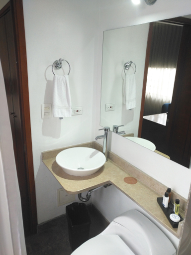 Bathroom 4, Hotel Teusaquillo Boutique, Santafé de Bogotá
