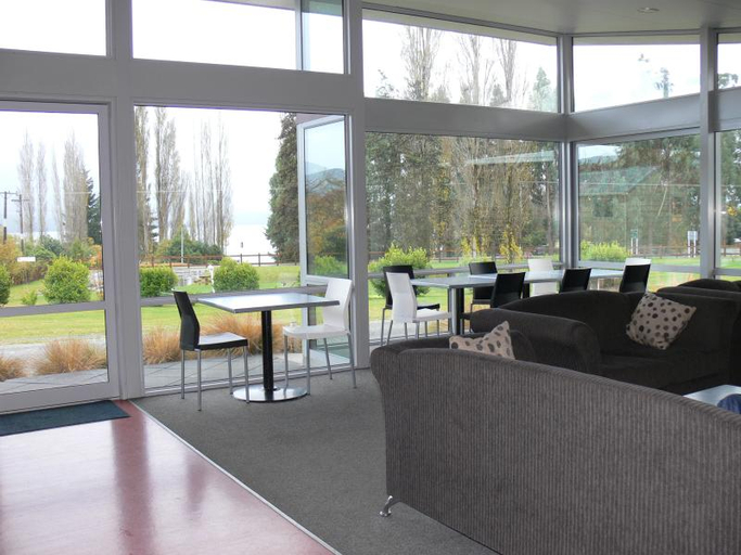 Public Area 3, Te Anau Lakeview Holiday Park, Southland