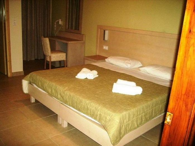 Bedroom 4, Tzevenos, Ionian Islands