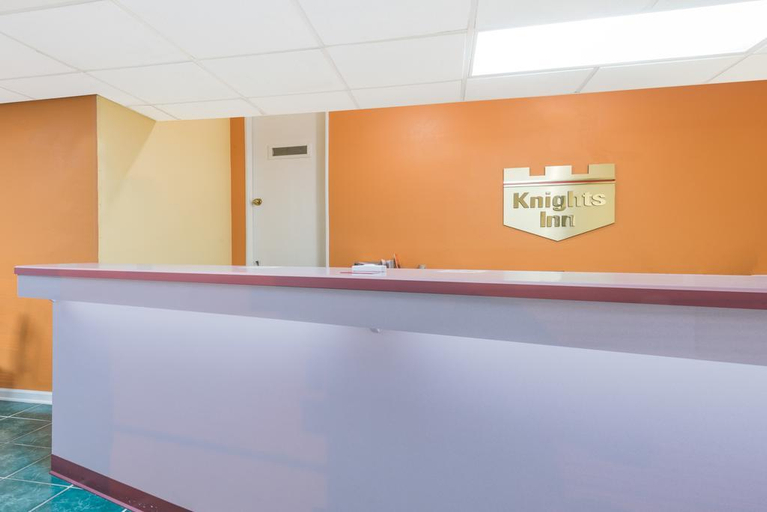 Public Area 3, Knights Inn Berea, Madison