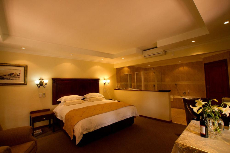 Bedroom 3, Little Tuscany Boutique Hotel, City of Johannesburg