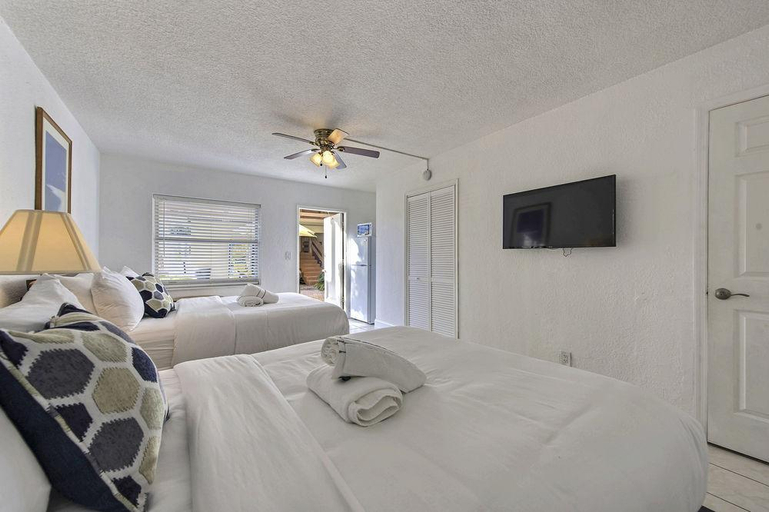 Bedroom 2, Sea Beach Plaza, Broward