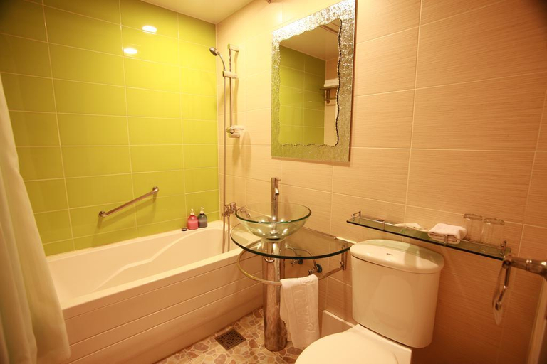 Bathroom 4, Appletree Hotel Pohang, Pohang