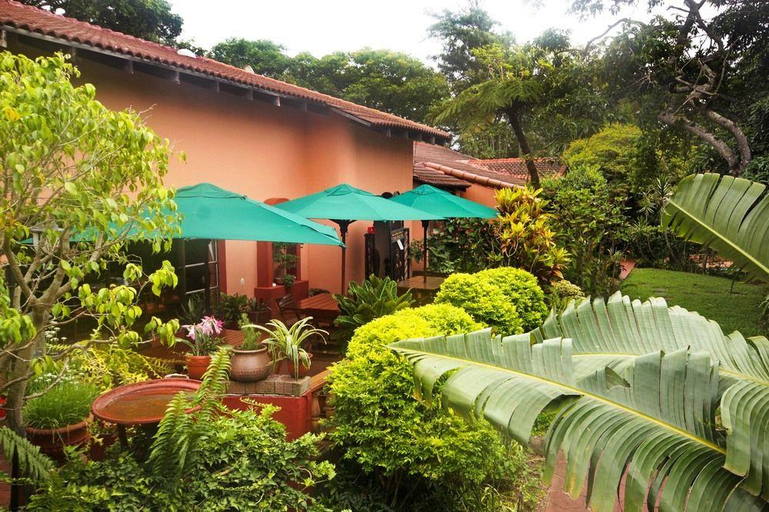 Exterior & Views 2, Santa Lucia Guest House, Umkhanyakude