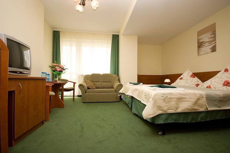 Bedroom 4, Vestina Wellness & SPA Hotel, Kamień