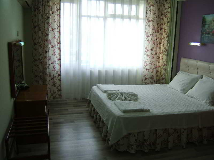 Bedroom 2, Yıldırım Otel, Didim