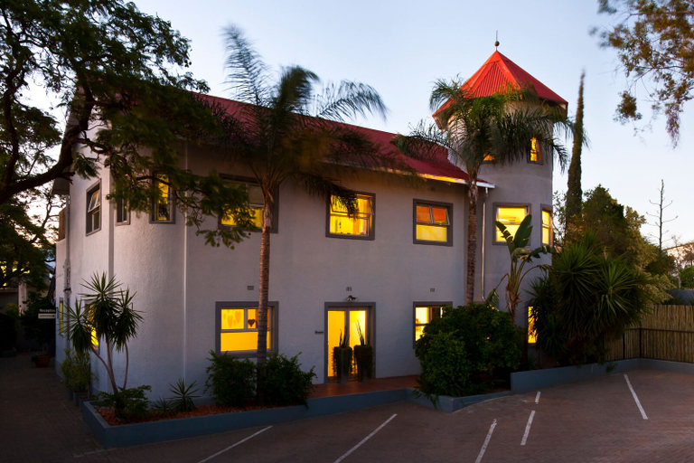 Exterior & Views, Vondelhof Guesthouse, Windhoek West