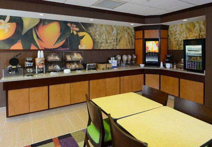 Food & Drinks 5, Fairfield Inn & Suites Fort Walton Beach-Eglin AFB, Okaloosa