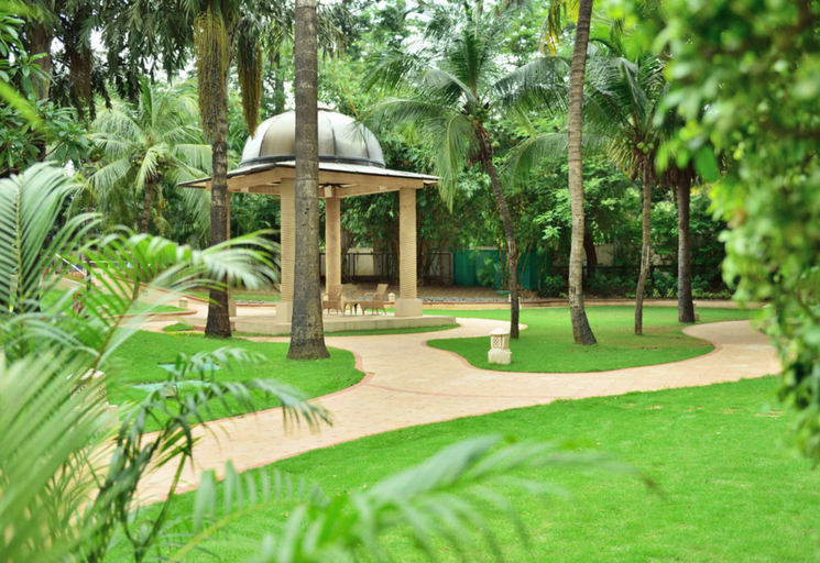 Exterior & Views 1, Lakeside Chalet, Mumbai - Marriott Executive Apt, Mumbai Suburban