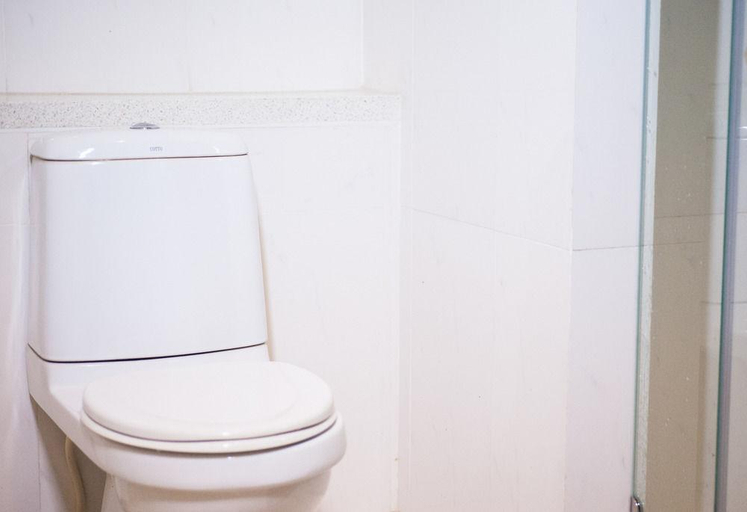 Bathroom 5, Baan Silom Soi 3, Bang Rak