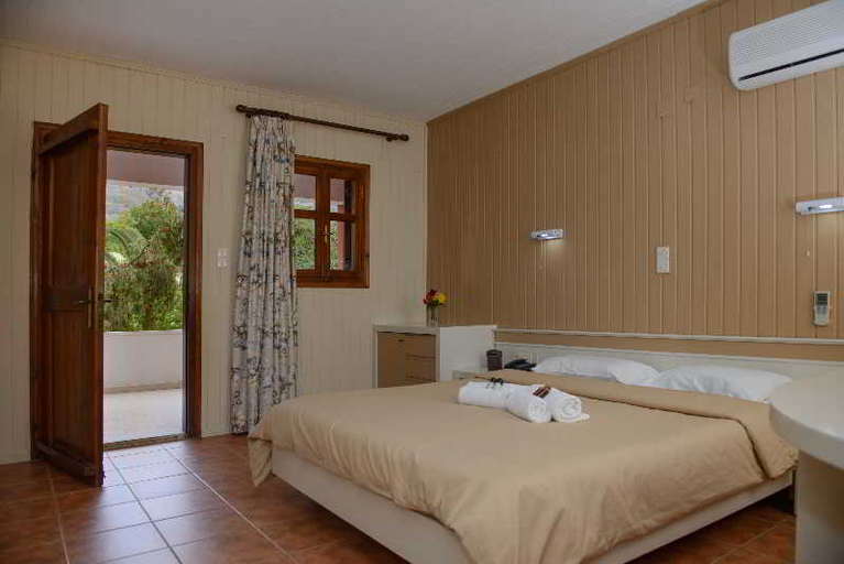 Bedroom 3, Idi, Faistos