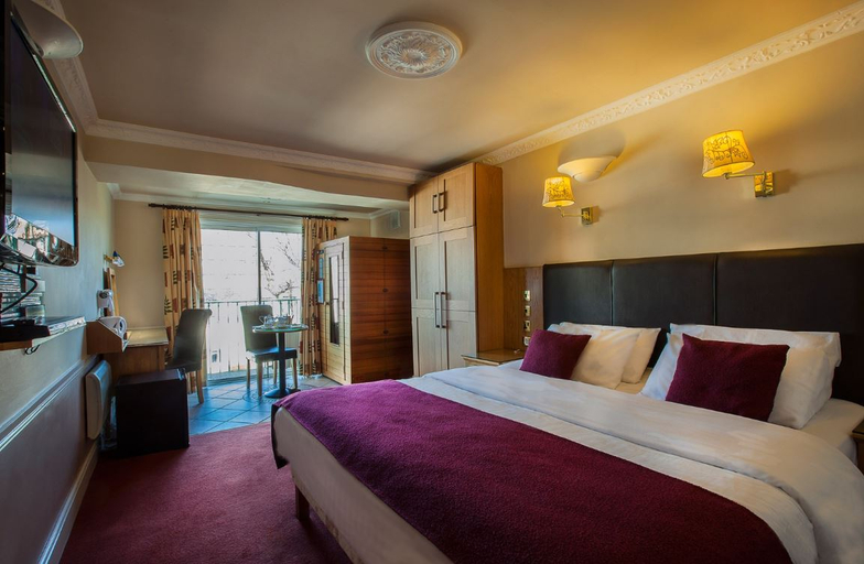 Bedroom 3, Roxford Lodge Hotel, Dublin
