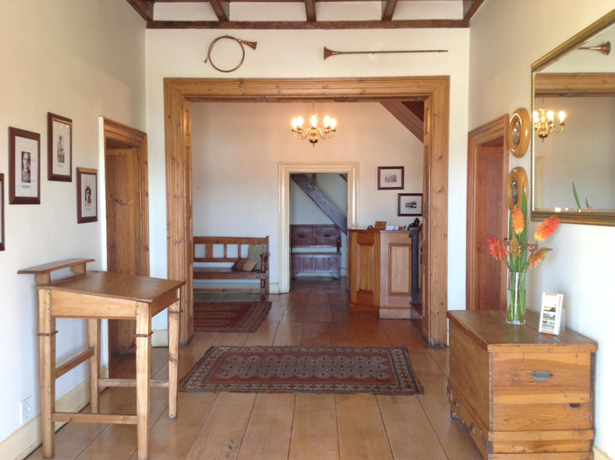 Public Area 4, Belvidere Manor, Eden