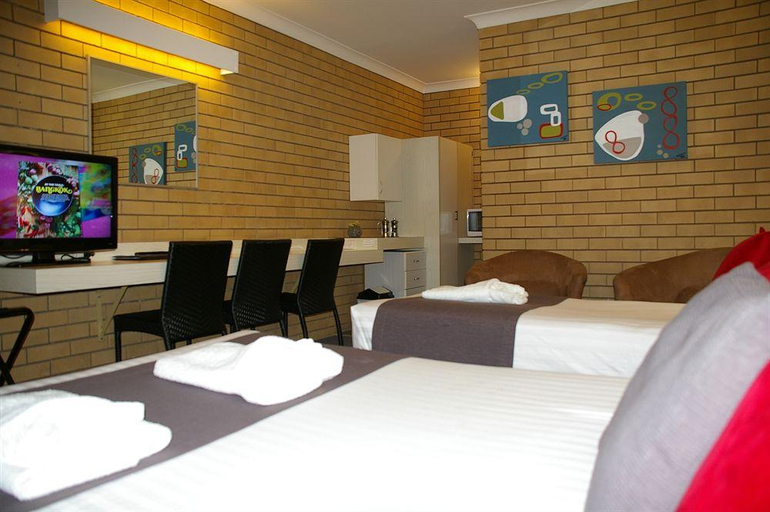Public Area 4, Golden Harvest Motor Inn, Moree Plains