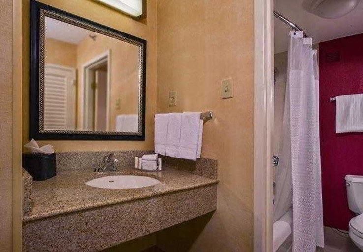 Bathroom 4, Courtyard Richmond West, Henrico