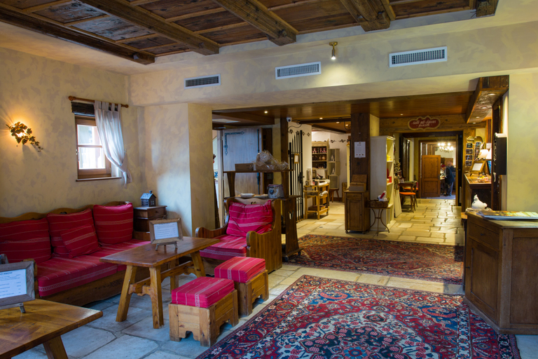 Public Area 3, Logis Hôtel Domaine de Rouffach, Haut-Rhin