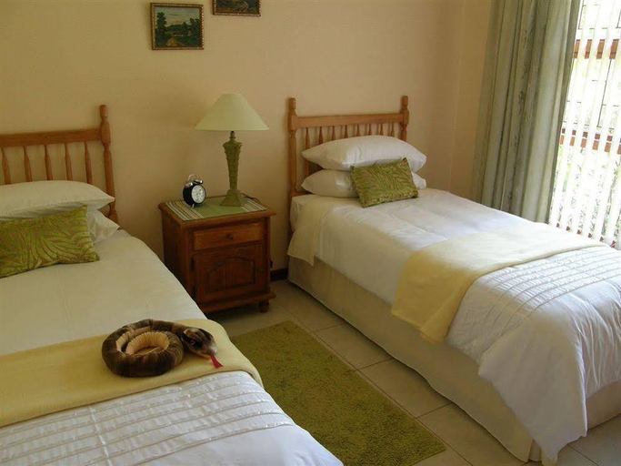Bedroom 4, Edenwood House, Eden