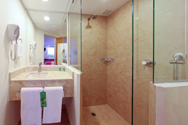 Bathroom 4, One Oaxaca Centro Hotel, Del Centro