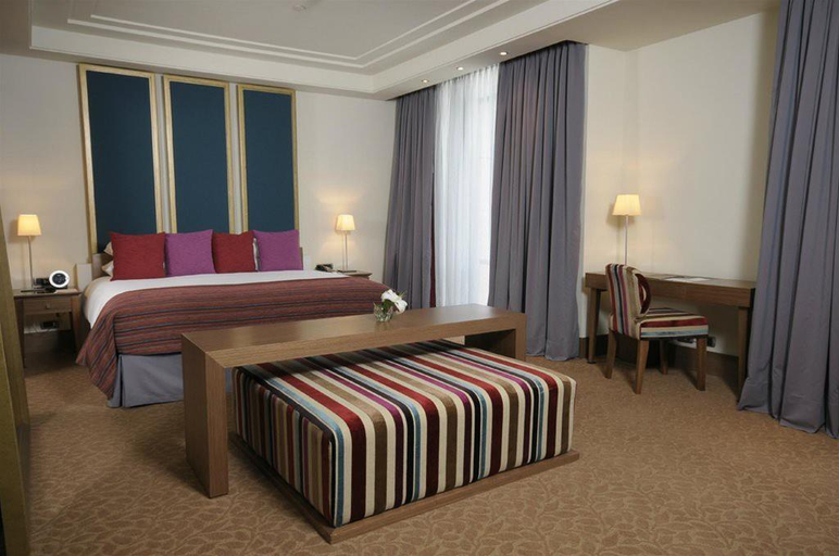 Bedroom 4, Hesperia World Trade Center, Valencia