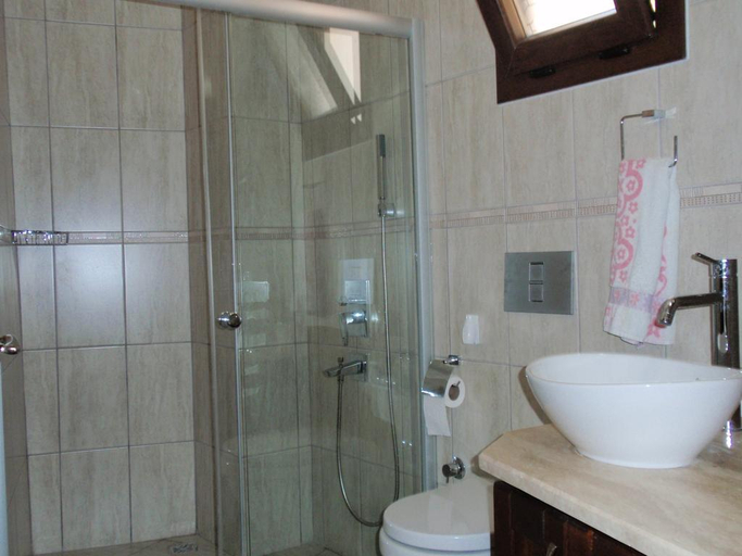 Bathroom 5, Kas Yoga House, Kaş