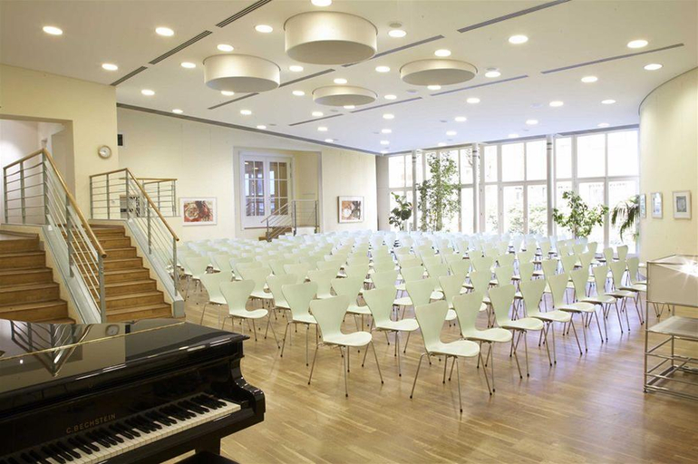 Public Area 3, Hotel Baseler Hof, Hamburg