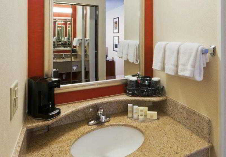 Bathroom 4, Courtyard Boulder Longmont, Boulder