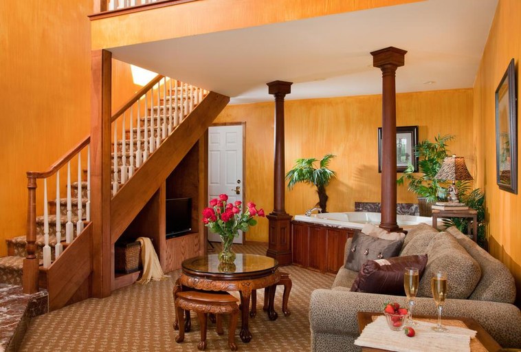Public Area, HideAway Country Inn, Crawford