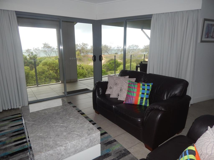 Public Area 4, Pavillions on 1770, Miriam Vale