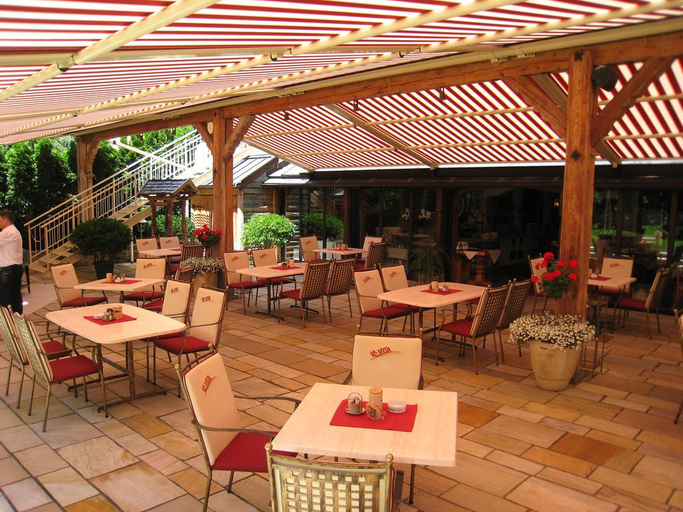 Food & Drinks 5, Pramstraller, Schwaz
