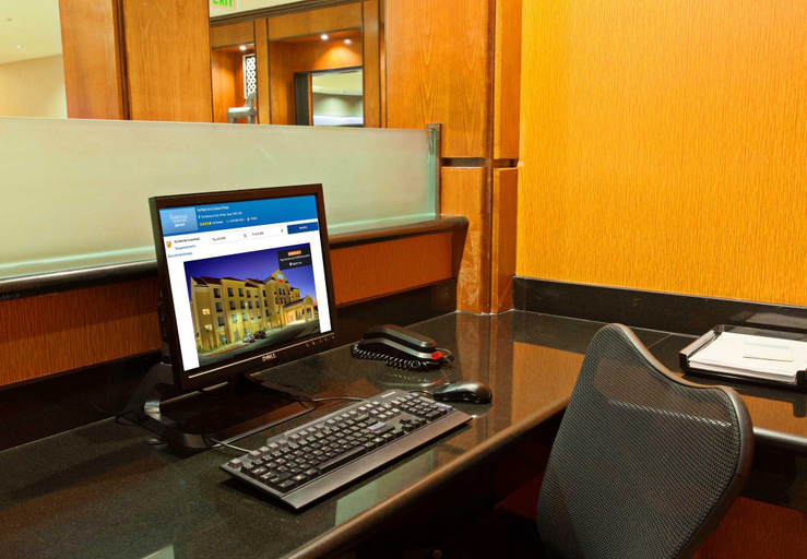 Exterior & Views 2, Fairfield Inn & Suites by Marriott El Paso, El Paso